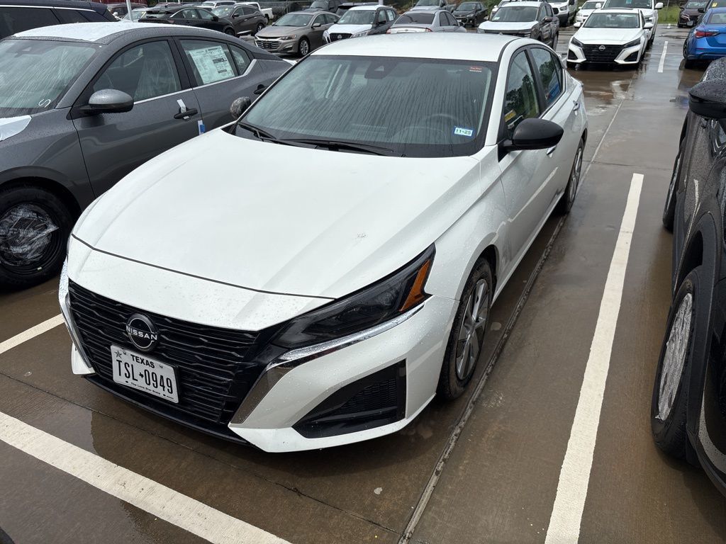 Used 2024 Nissan Altima