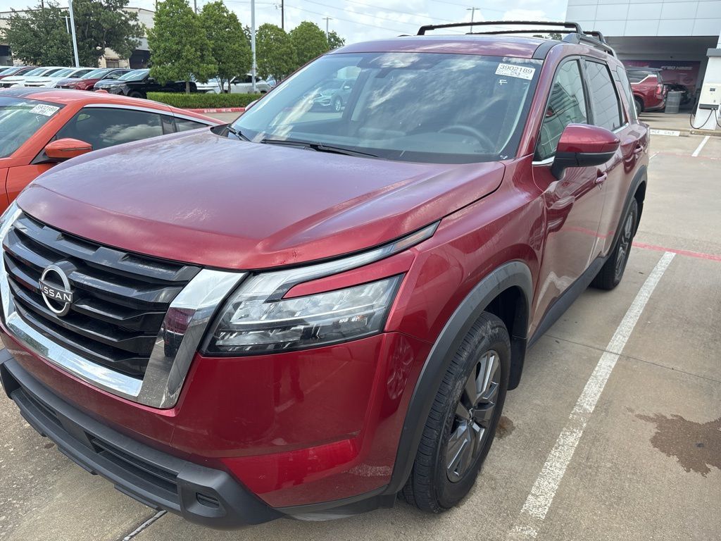 Used 2024 Nissan Pathfinder
