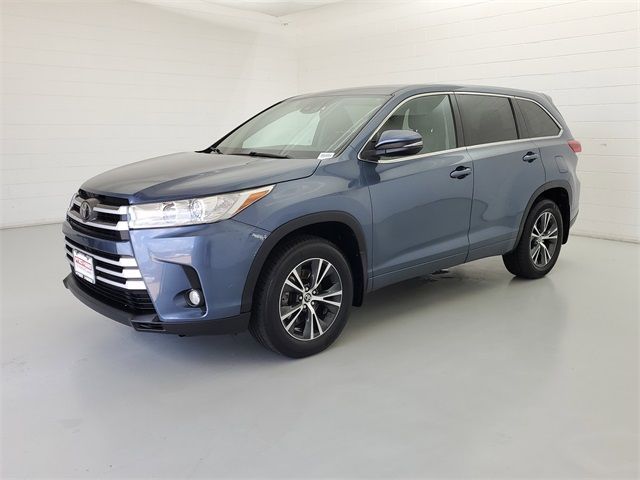 Used 2017 Toyota Highlander