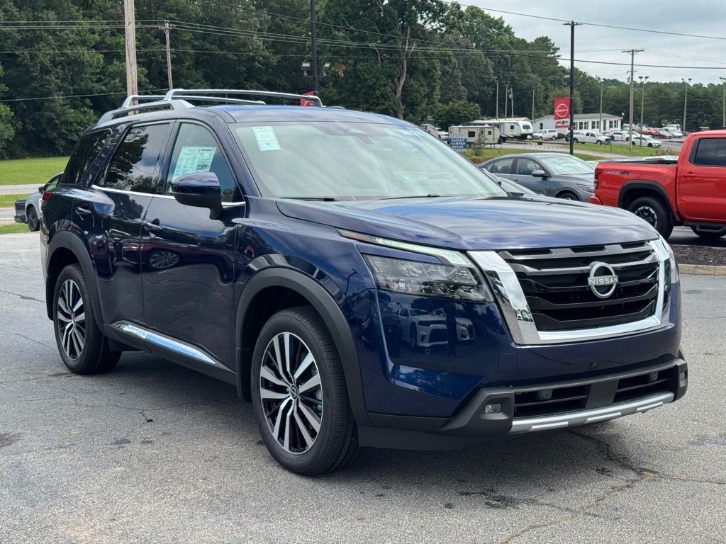New 2025 Nissan Pathfinder