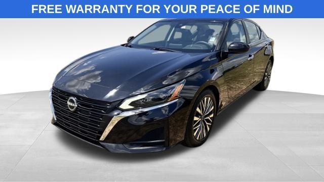 Used 2023 Nissan Altima