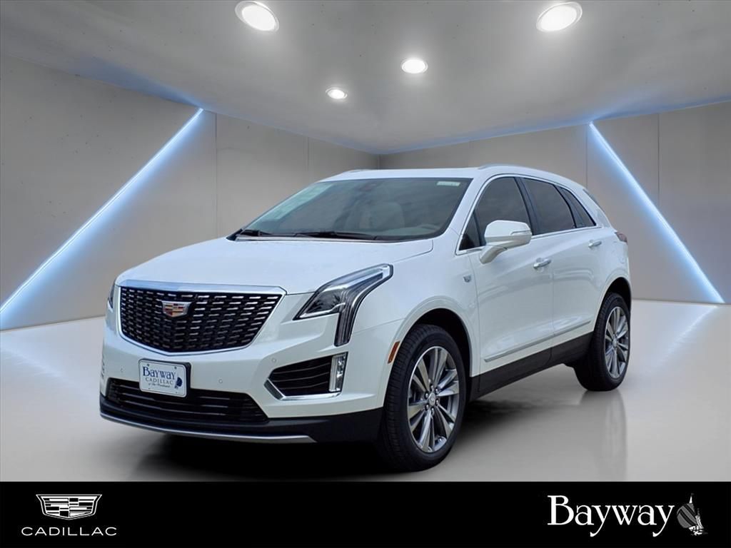 New 2025 Cadillac XT5