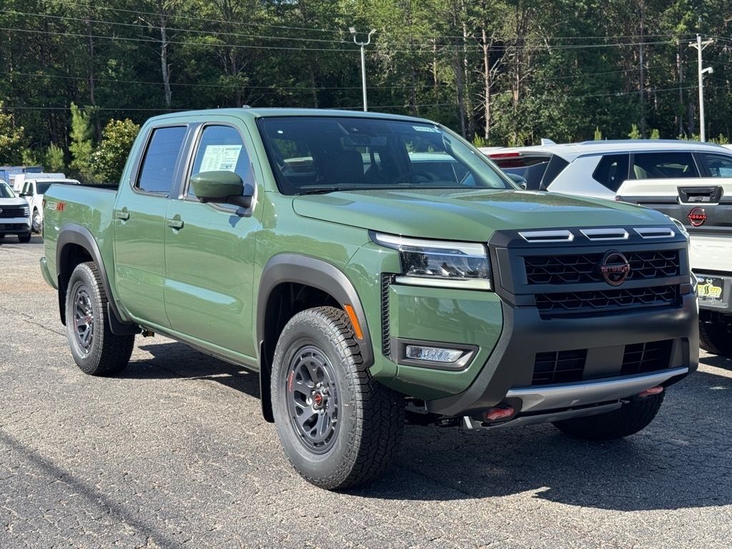 New 2025 Nissan Frontier
