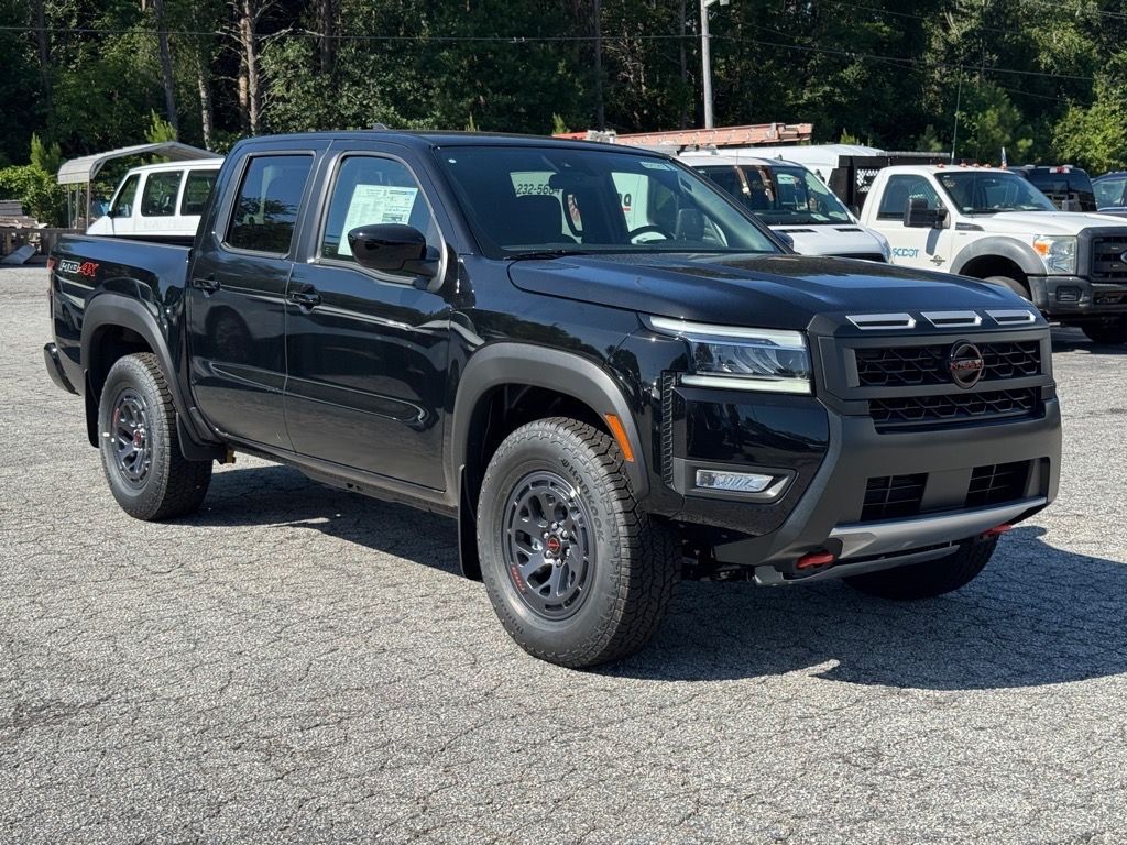 New 2025 Nissan Frontier