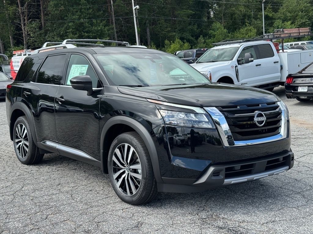 New 2025 Nissan Pathfinder
