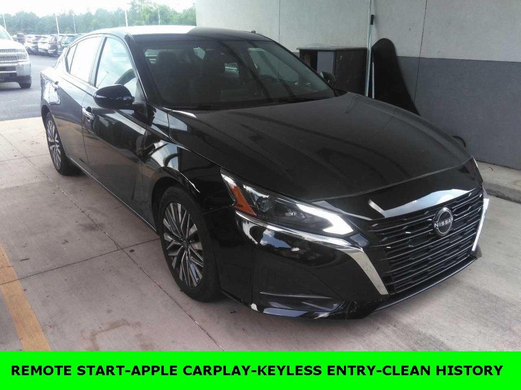 Used 2023 Nissan Altima