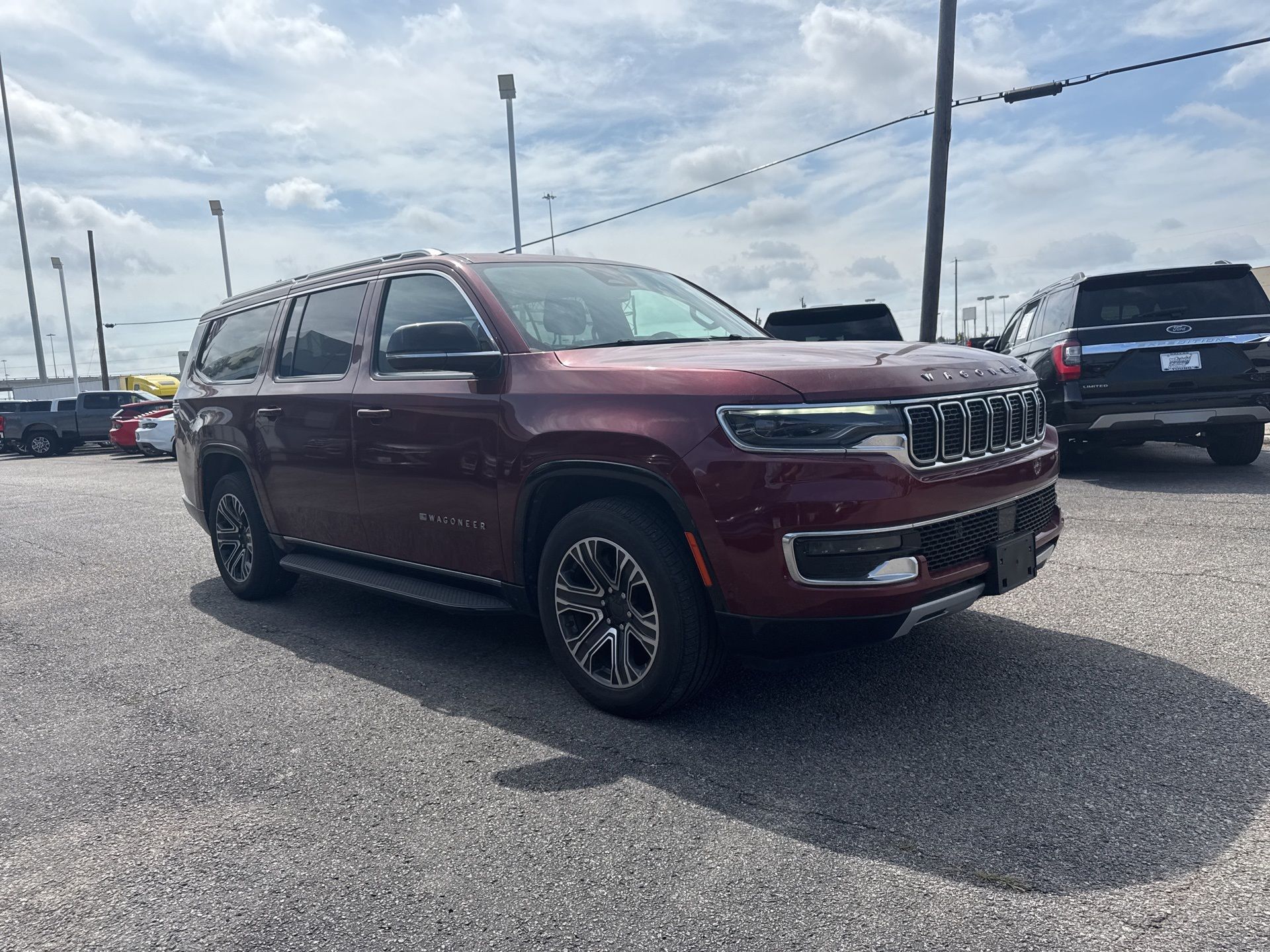 Used 2023 Jeep Wagoneer