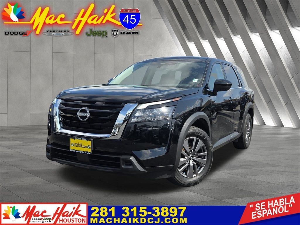 Used 2024 Nissan Pathfinder