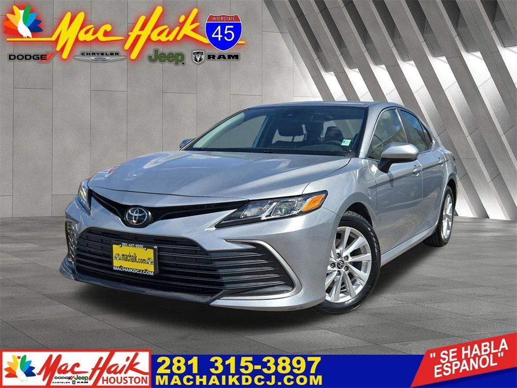 Used 2023 Toyota Camry