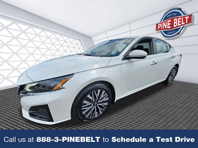 Used 2023 Nissan Altima