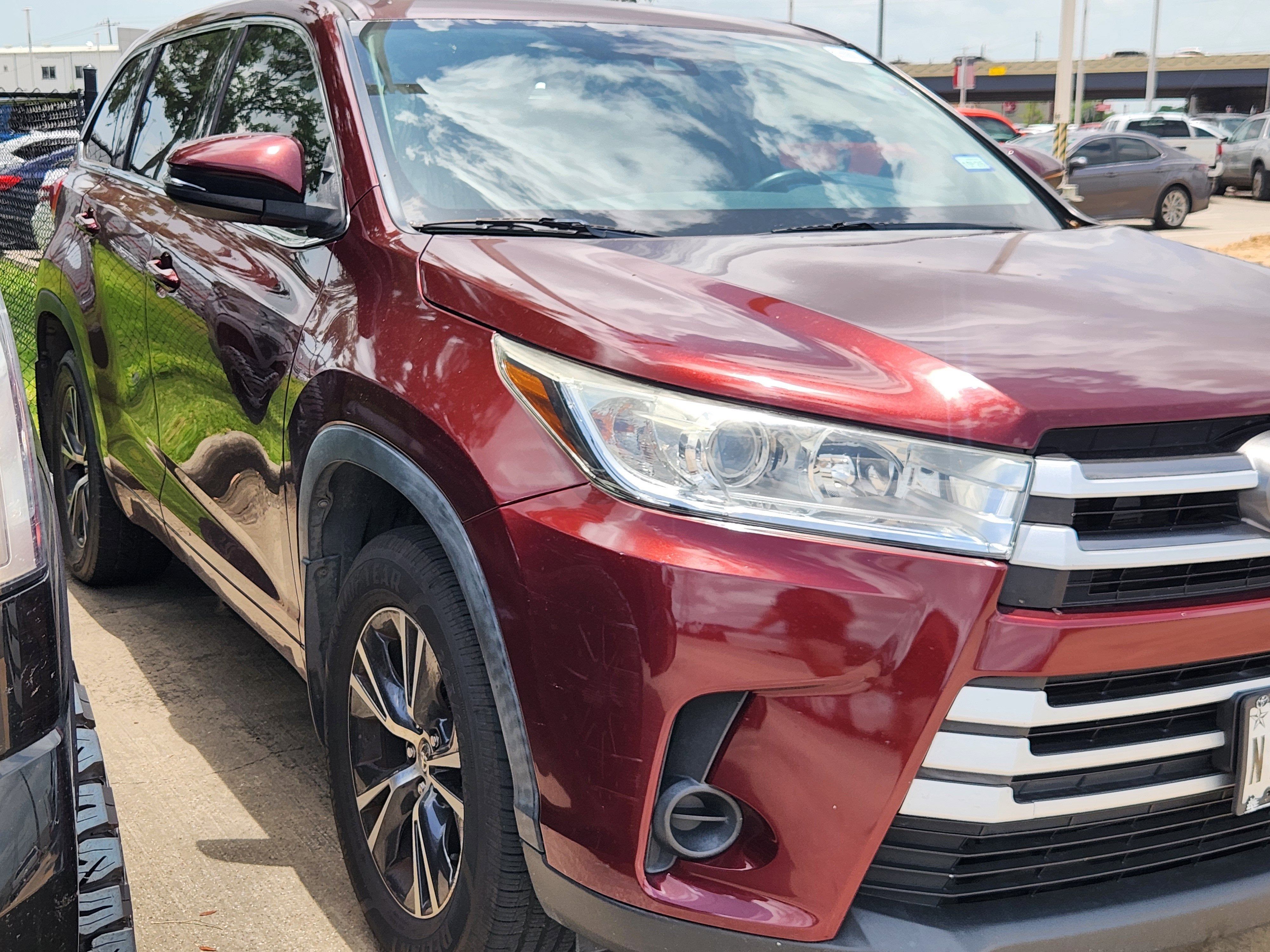 Used 2017 Toyota Highlander
