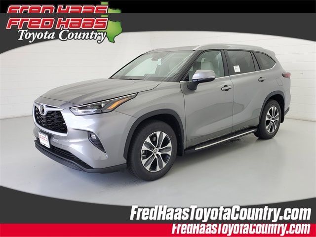 New 2025 Toyota Highlander