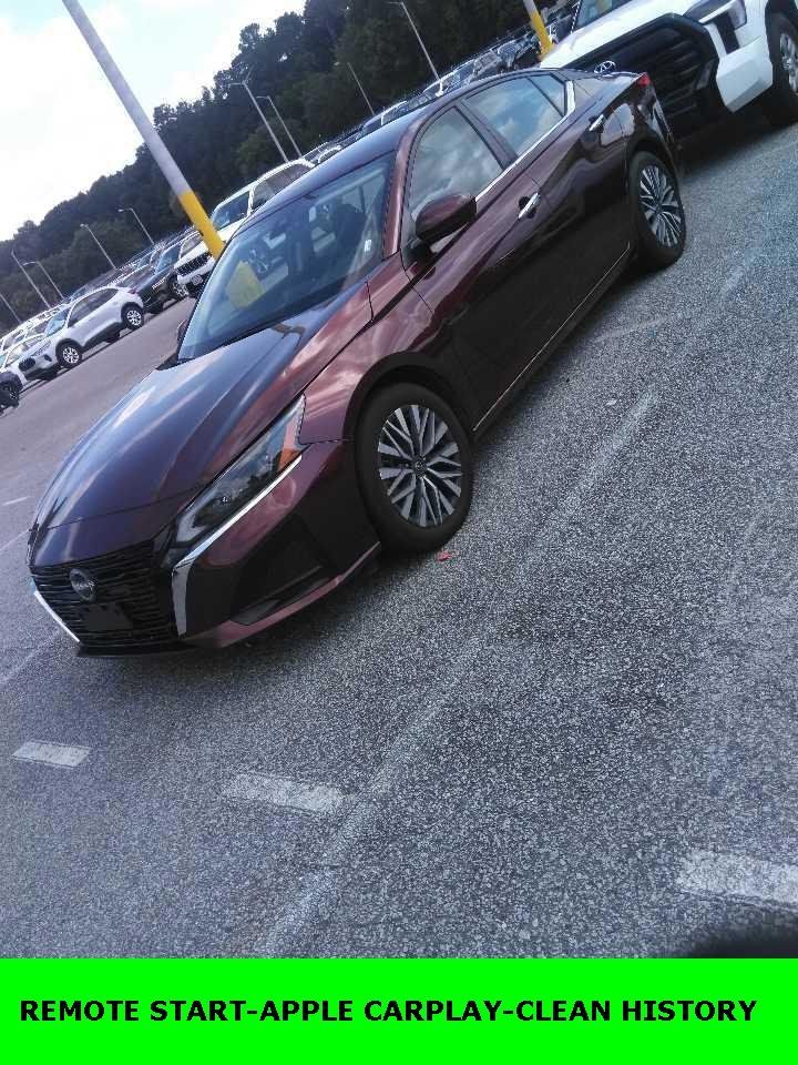 Used 2023 Nissan Altima