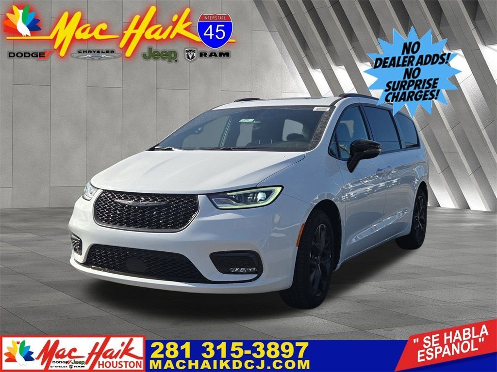 New 2025 Chrysler Pacifica