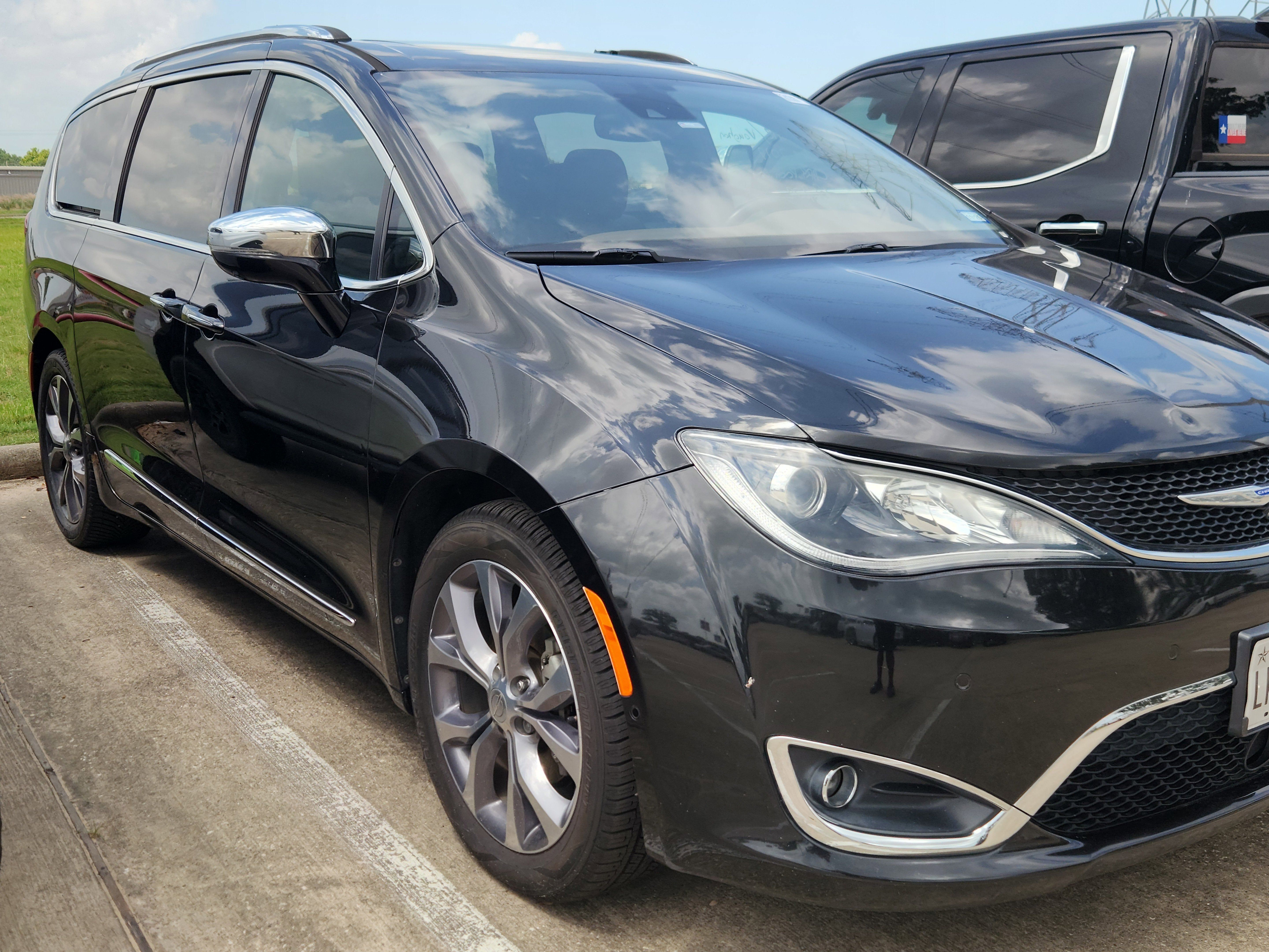 Used 2019 Chrysler Pacifica