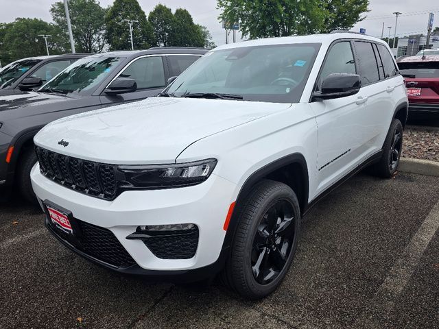 New 2025 Jeep Grand Cherokee