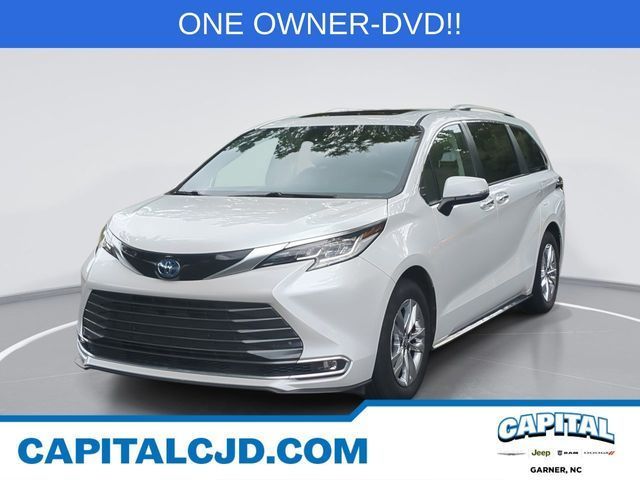 Used 2022 Toyota Sienna