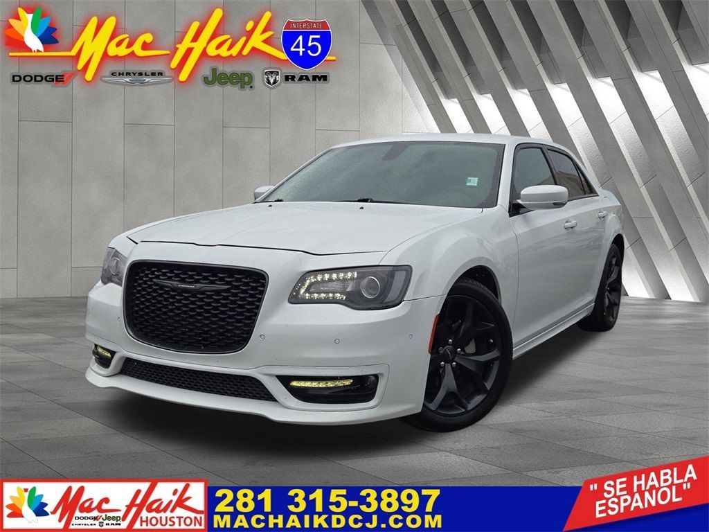 Used 2022 Chrysler 300