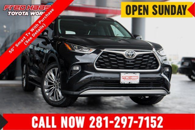 Used 2021 Toyota Highlander