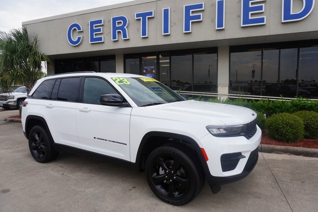 Used 2023 Jeep Grand Cherokee