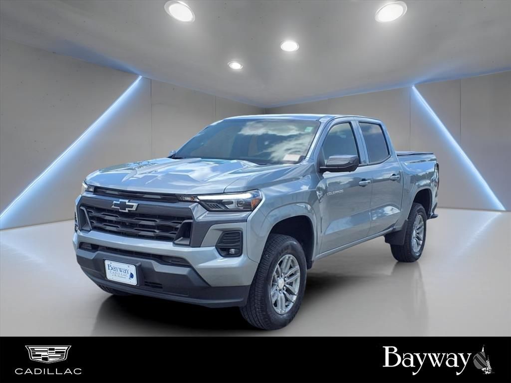 Used 2025 Chevrolet Colorado