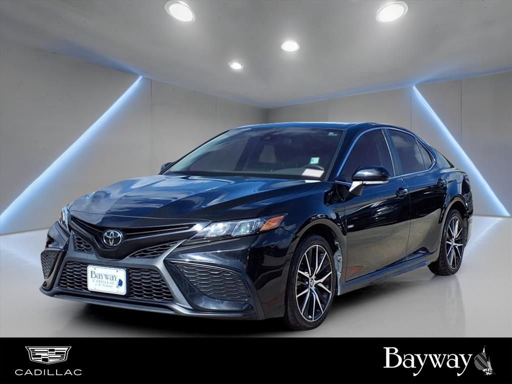 Used 2023 Toyota Camry