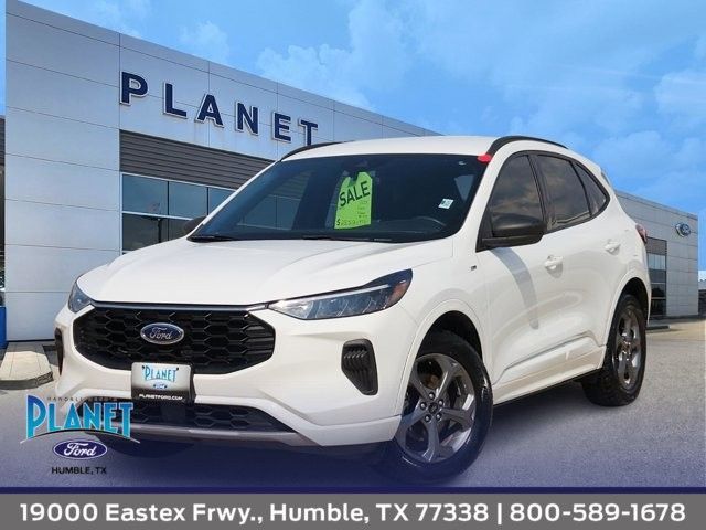 Used 2023 Escape