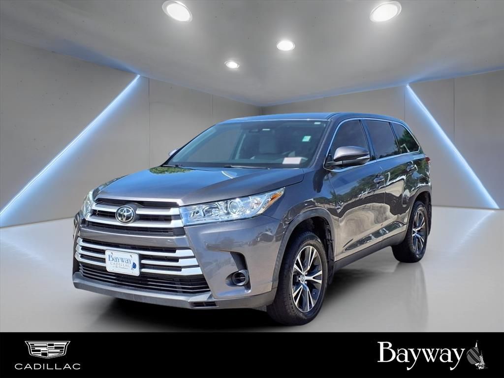 Used 2019 Toyota Highlander
