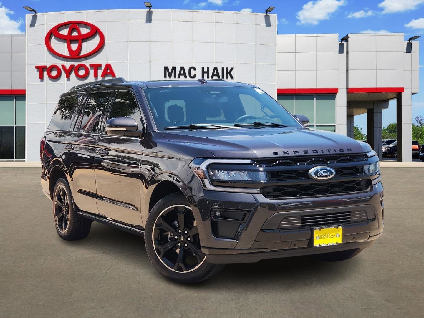 Used 2024 Ford Expedition