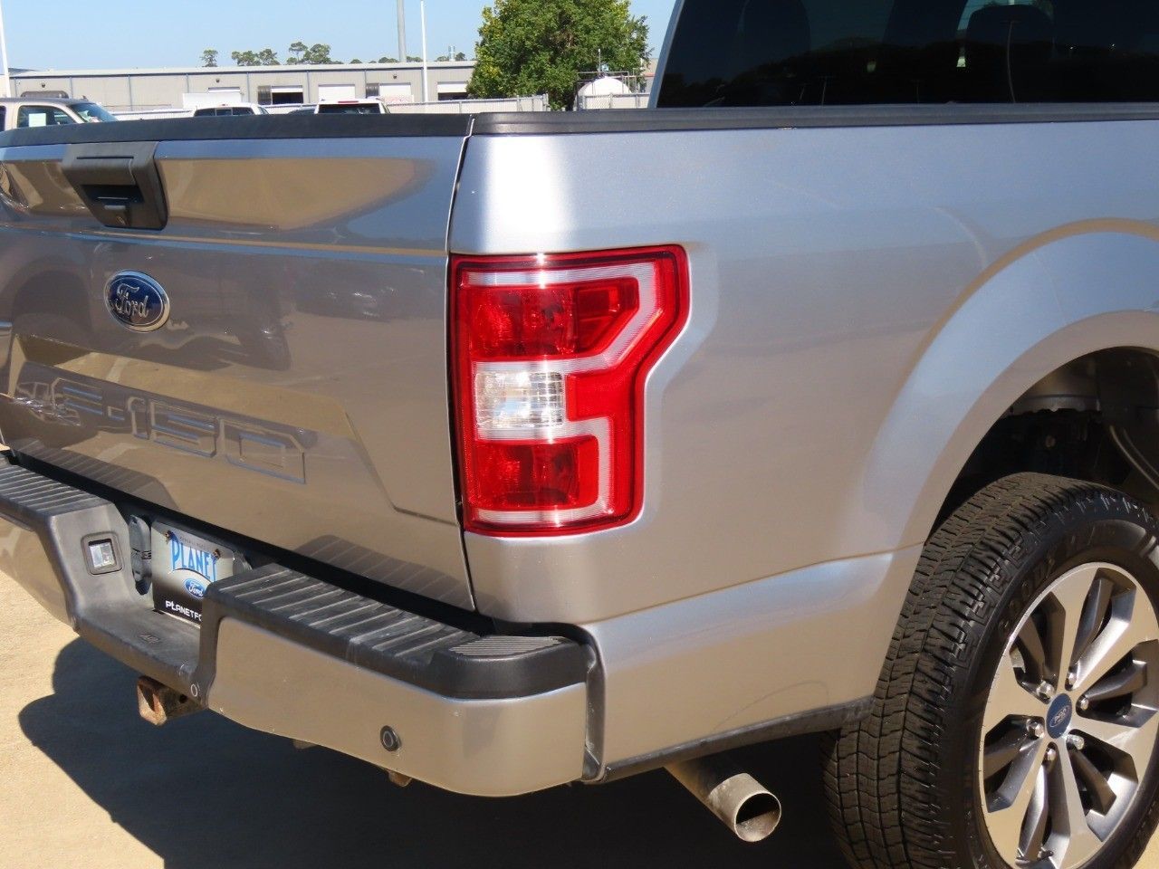 2017 Ford F-150 Lariat photo 9