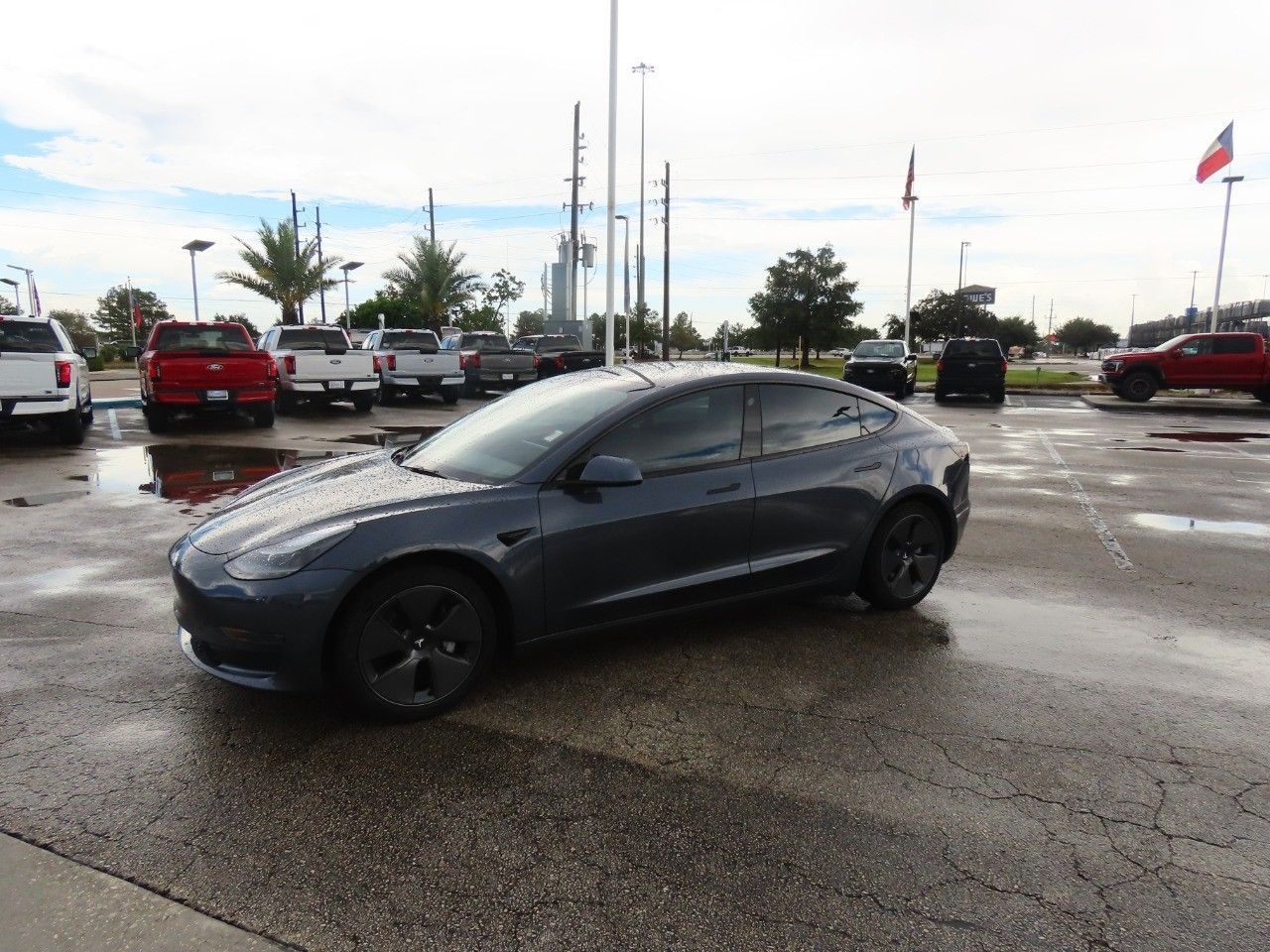 Used 2021 Tesla Model 3 Base with VIN 5YJ3E1EA9MF098166 for sale in Spring, TX