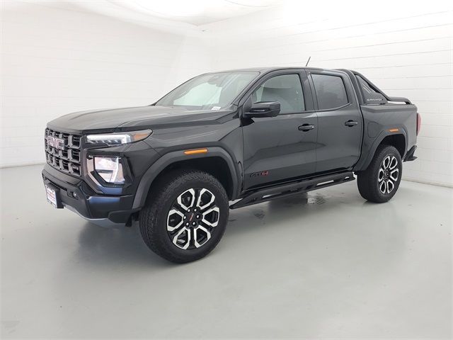 Used 2025 GMC Canyon