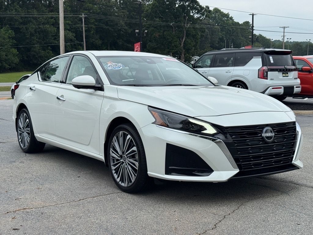 Used 2024 Nissan Altima