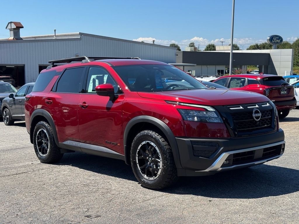 New 2025 Nissan Pathfinder
