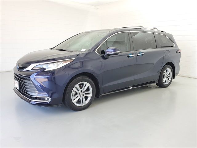 Used 2023 Toyota Sienna