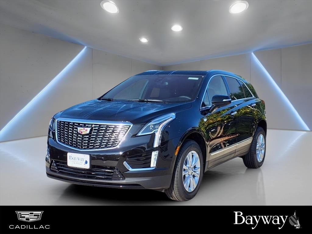 New 2025 Cadillac XT5