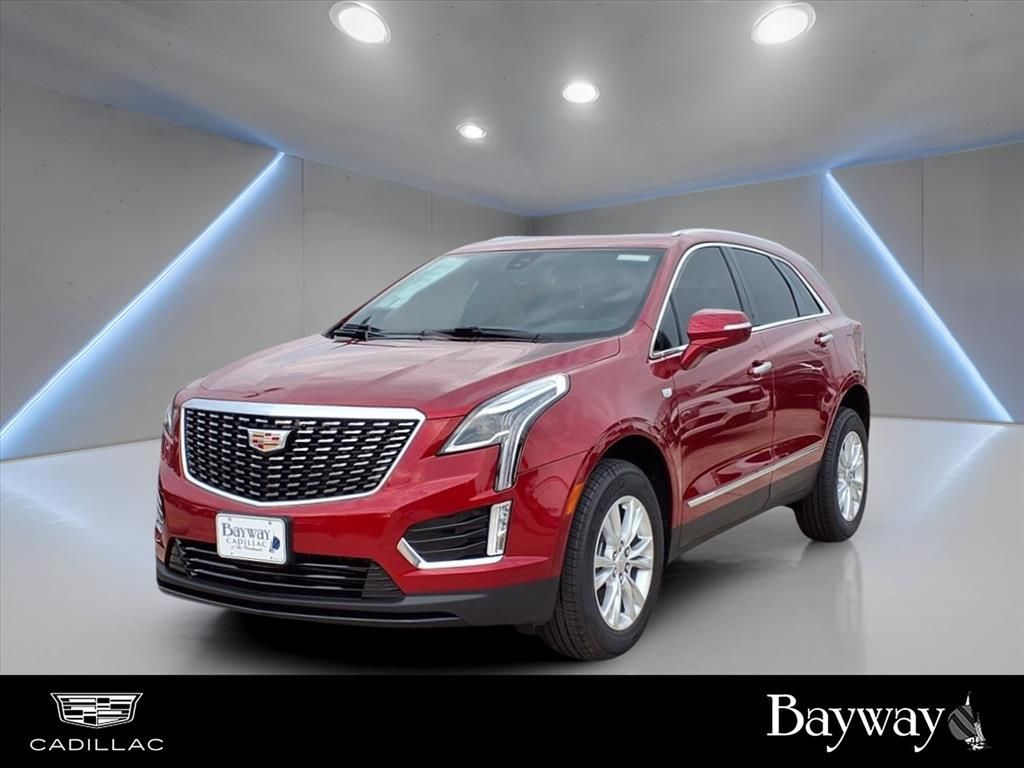 New 2025 Cadillac XT5