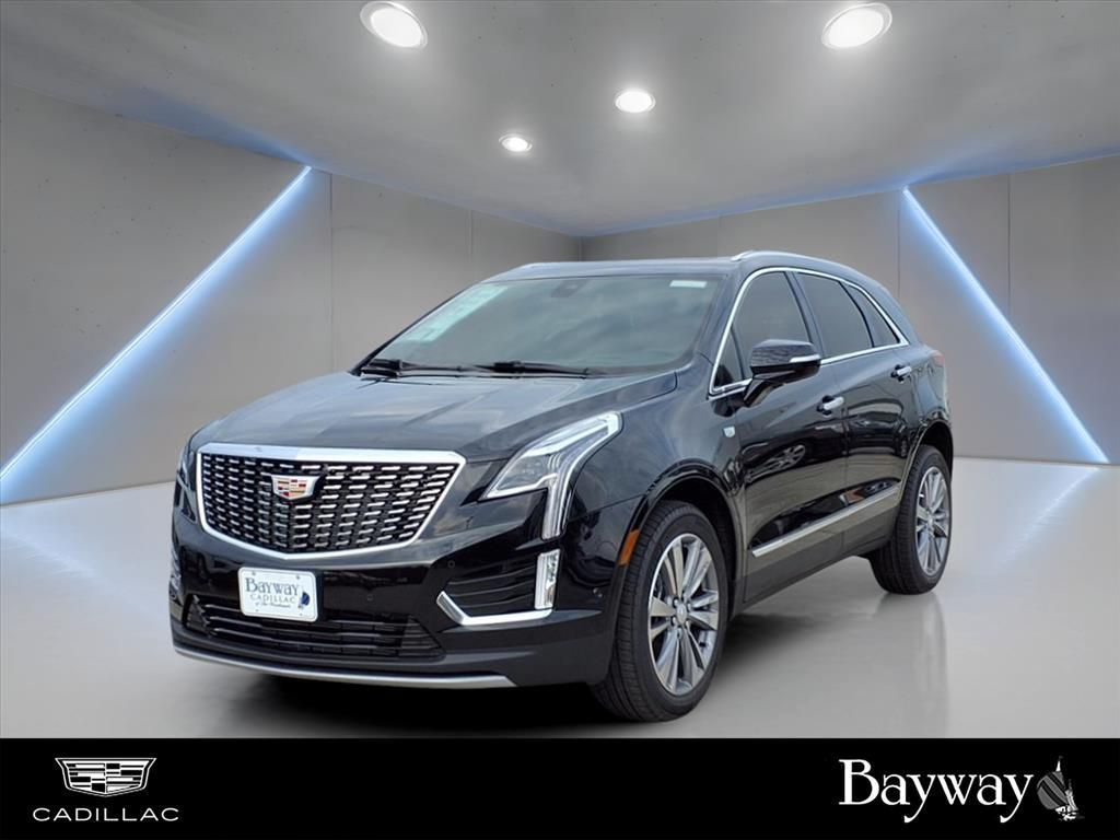 New 2025 Cadillac XT5