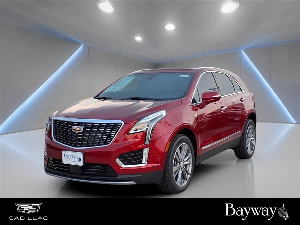 New 2025 Cadillac XT5