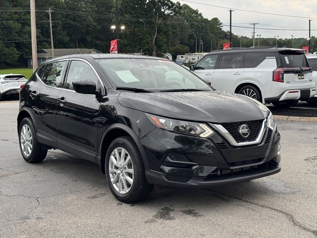 Used 2022 Nissan Rogue