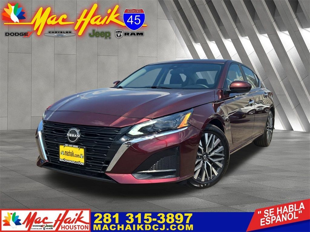 Used 2024 Nissan Altima