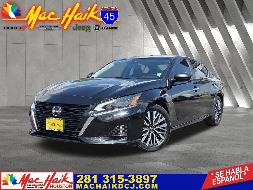 Used 2024 Nissan Altima