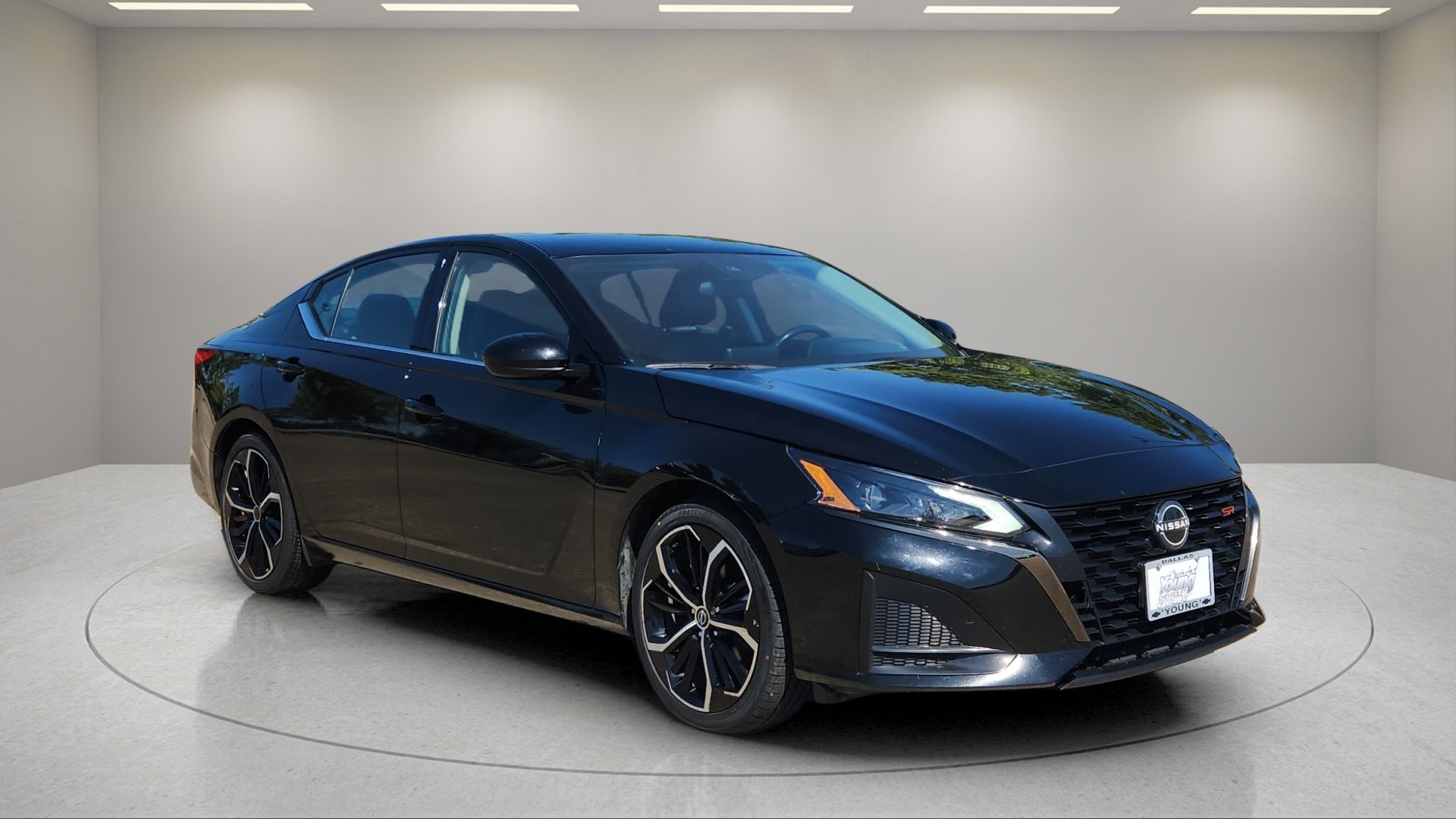 Used 2023 Nissan Altima