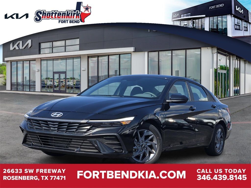 Used 2024 Hyundai Elantra
