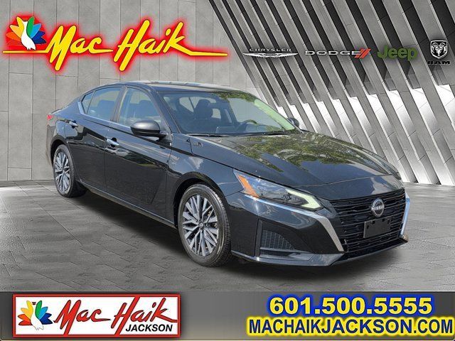 Used 2024 Nissan Altima