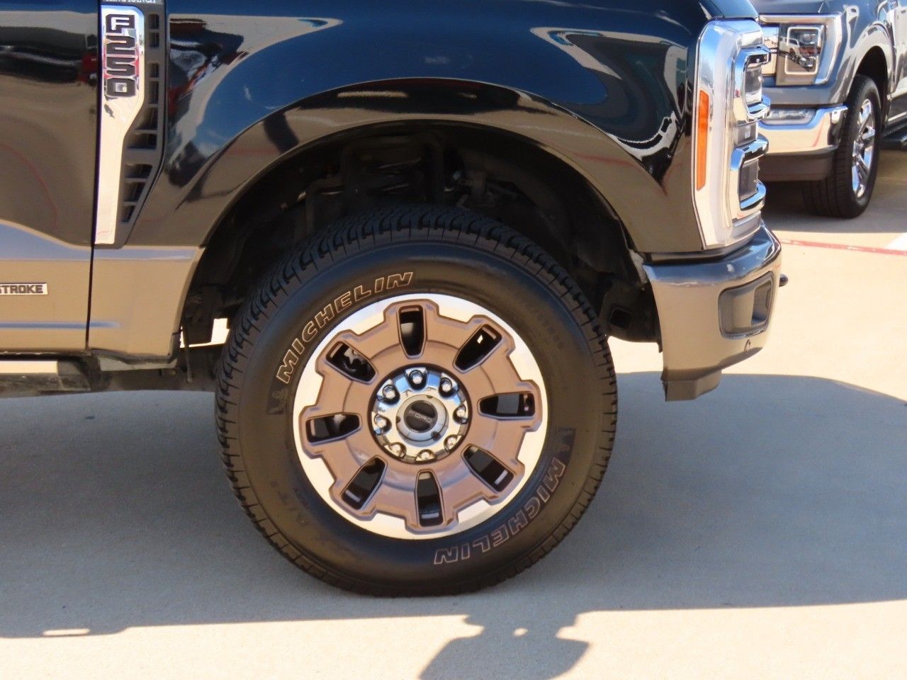 2023 Ford F-250 King Ranch photo 5