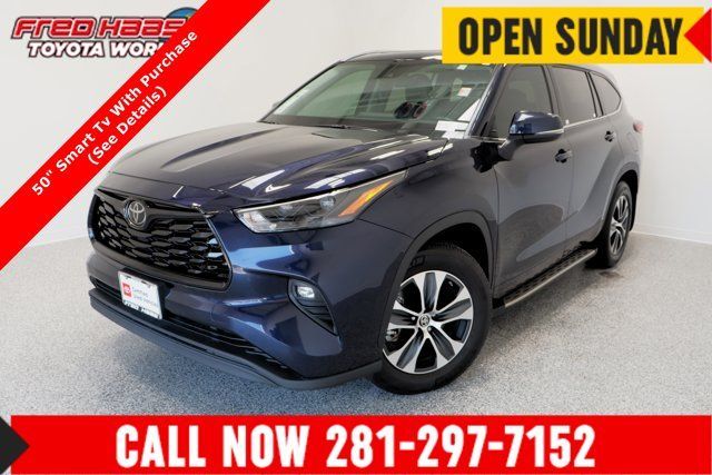 Used 2022 Toyota Highlander