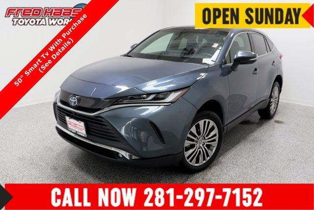 Used 2023 Toyota Venza