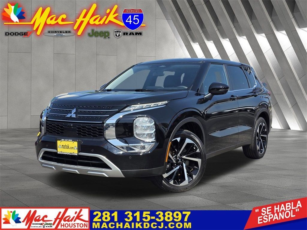 Used 2023 Mitsubishi Outlander