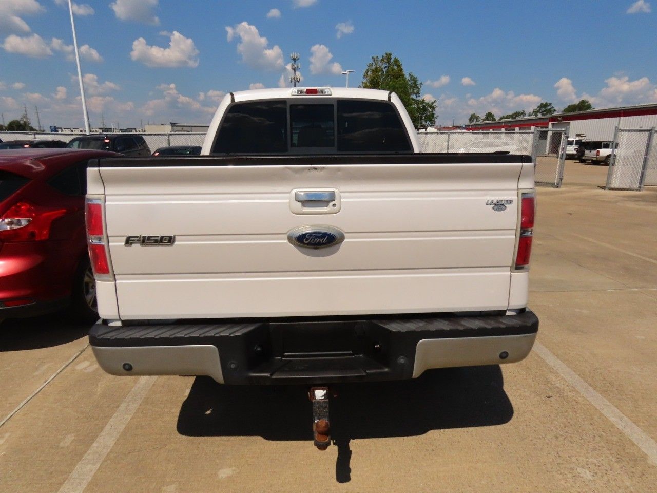 2011 Ford F-150 Lariat photo 11